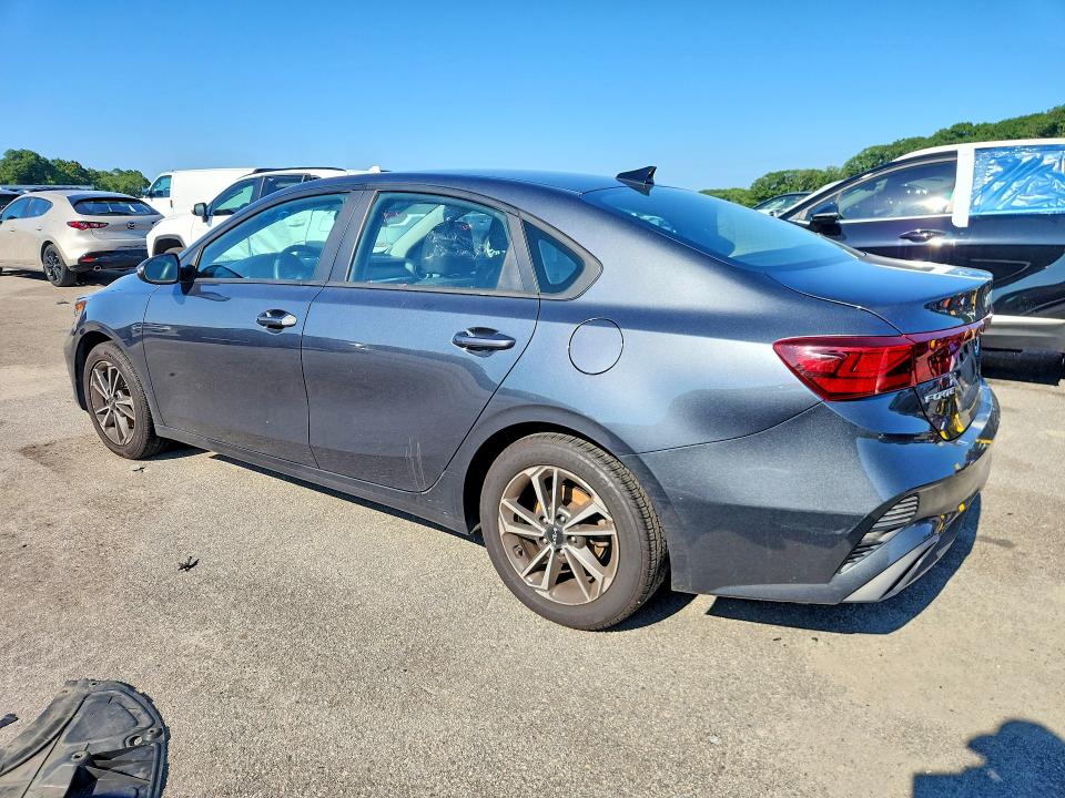 Продажа на аукционе авто 2023 Kia Forte, vin: 3KPF24AD4PE587818, номер лота: 64045686
