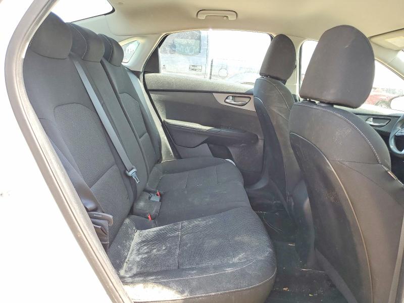 66934616 :رقم المزاد ، 3KPF24AD4KE076991 vin ، 2019 Kia Forte مزاد بيع