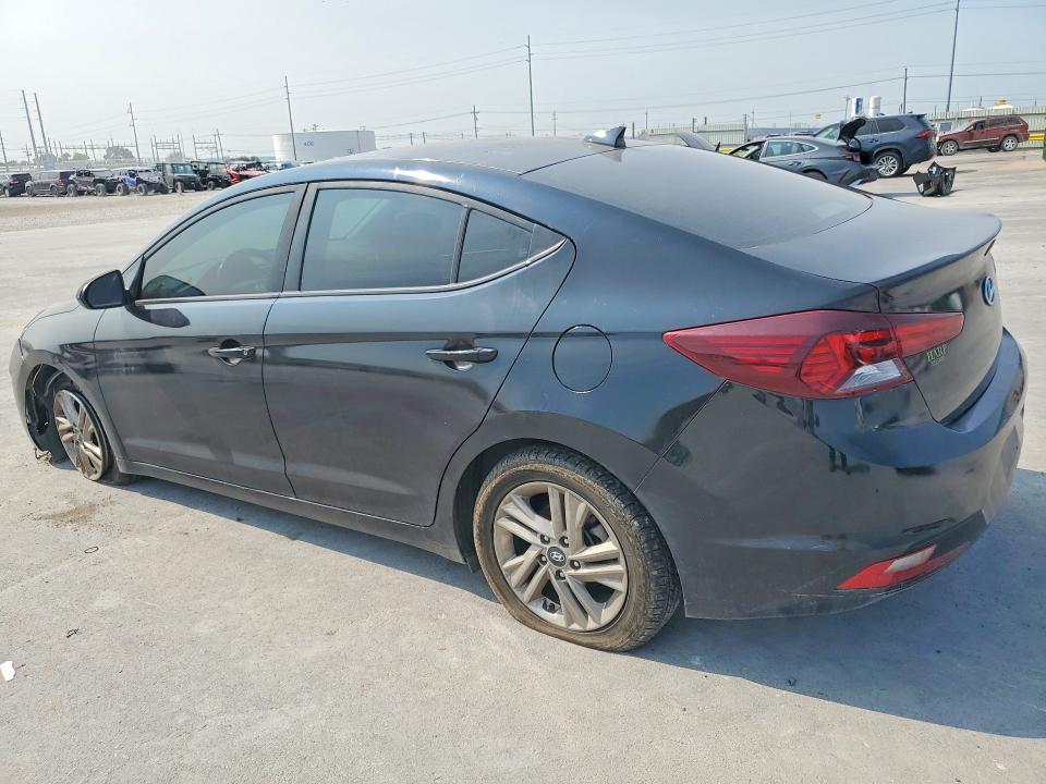 63504066 :رقم المزاد ، 5NPD84LF9LH513403 vin ، 2020 Hyundai Elantra مزاد بيع