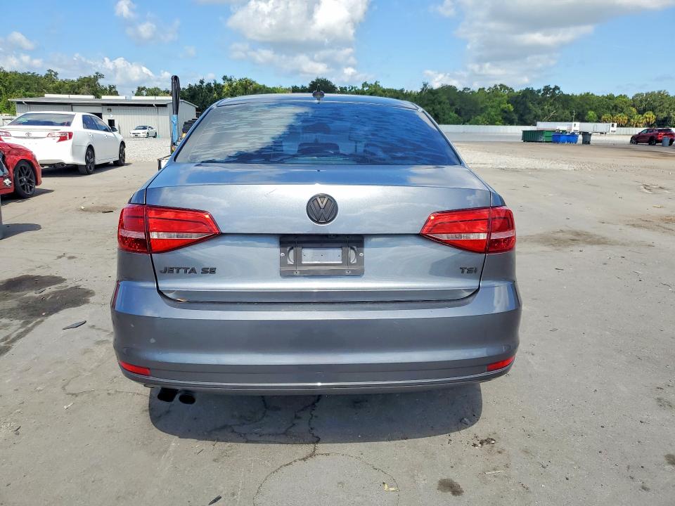 2015 Volkswagen Jetta მანქანა იყიდება აუქციონზე, vin: 3VWD07AJ3FM403068, აუქციონის ნომერი: 65231376