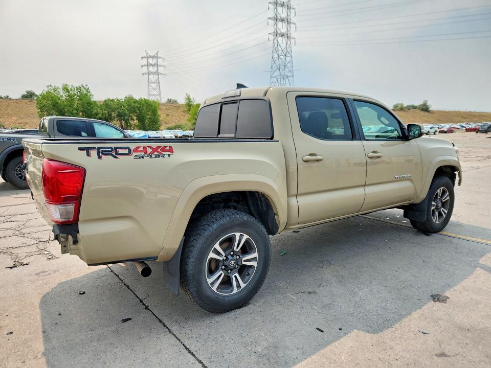 Продажа на аукционе авто 2016 Toyota Tacoma, vin: 3TMCZ5AN4GM021077, номер лота: 62756456