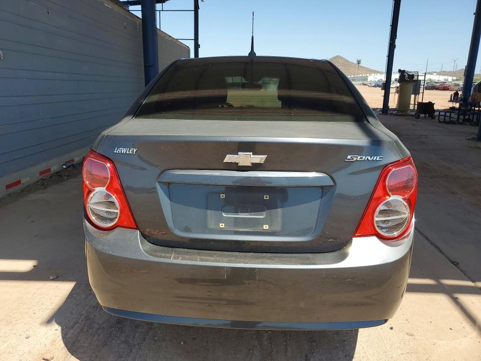 64434326 :رقم المزاد ، 1G1JA5SH3D4239020 vin ، 2013 Chevrolet Sonic مزاد بيع