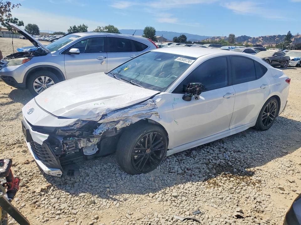 66508736 :رقم المزاد ، 4T1DAACKXSU009331 vin ، 2025 Toyota Camry مزاد بيع