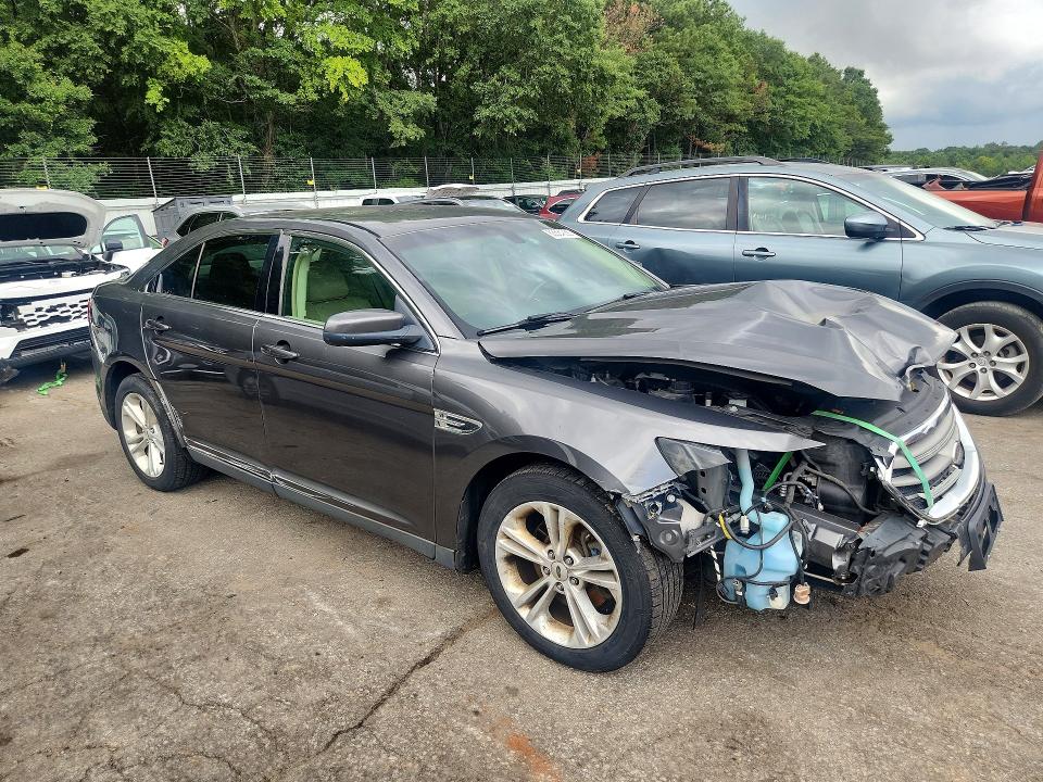 Продажа на аукционе авто 2015 Ford Taurus, vin: 1FAHP2E89FG154818, номер лота: 63584056