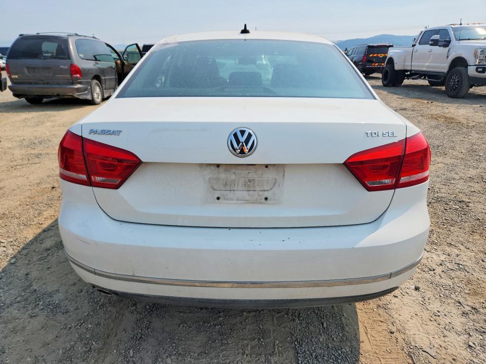 63556416 :رقم المزاد ، 1VWCV7A32FC036955 vin ، 2015 Volkswagen Passat مزاد بيع