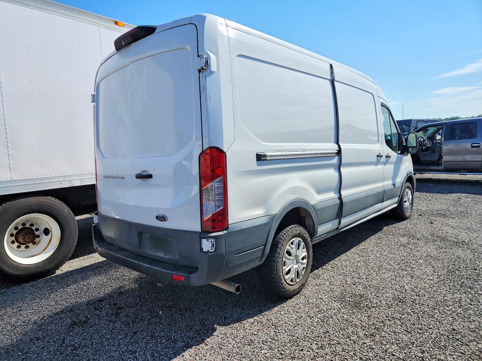 2021 Ford Transit მანქანა იყიდება აუქციონზე, vin: 1FTBR1C83MKA27242, აუქციონის ნომერი: 62644986