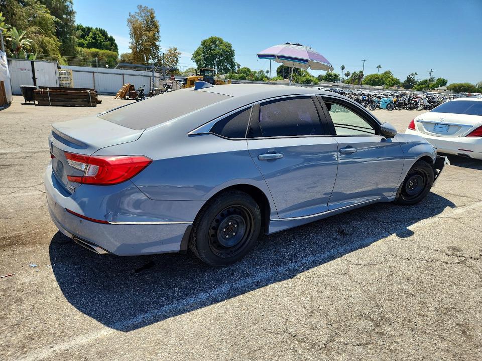 Продажа на аукционе авто 2022 Honda Accord, vin: 1HGCV2F9XNA013146, номер лота: 66820246
