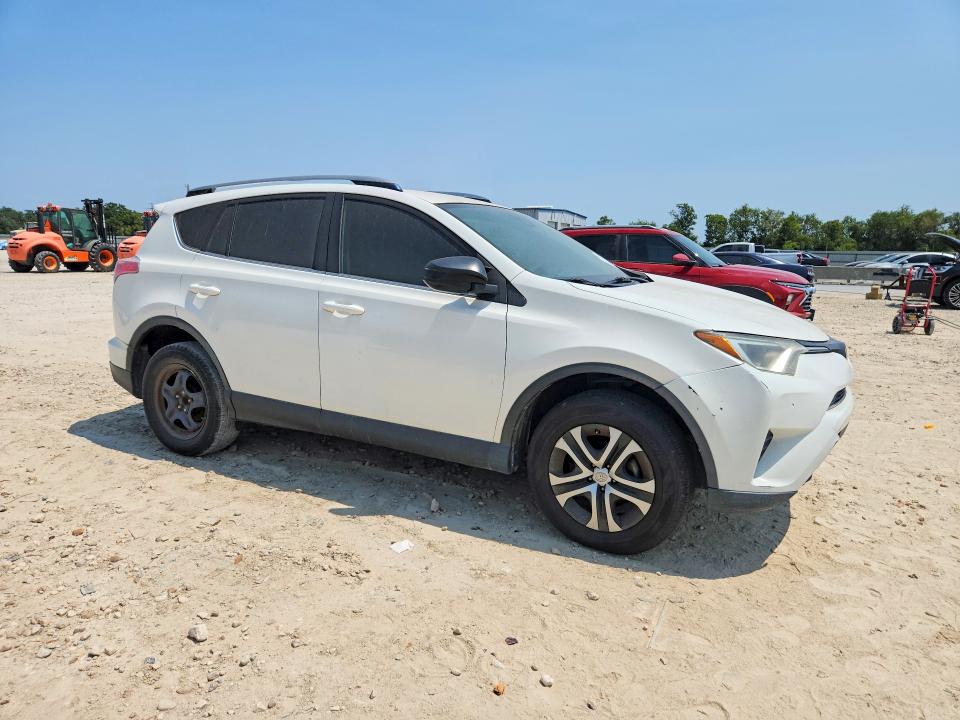 Продаж на аукціоні авто 2017 Toyota Rav4, vin: JTMZFREV5HJ136094, номер лоту: 66543876