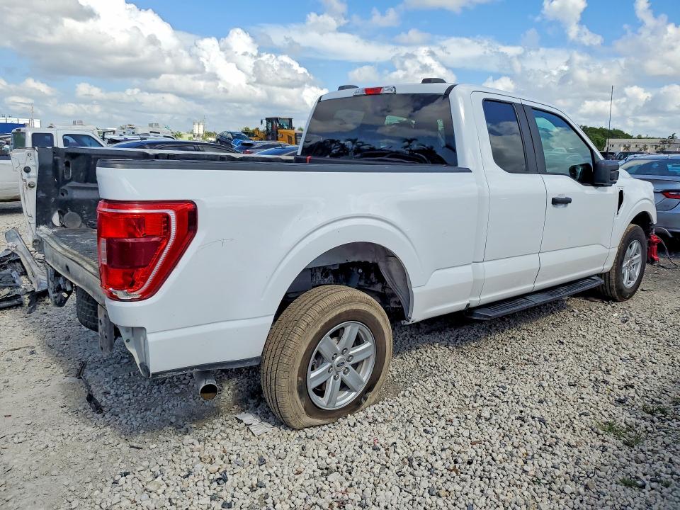 62088326 :رقم المزاد ، 1FTEX1C8XMKE52069 vin ، 2021 Ford F150 مزاد بيع