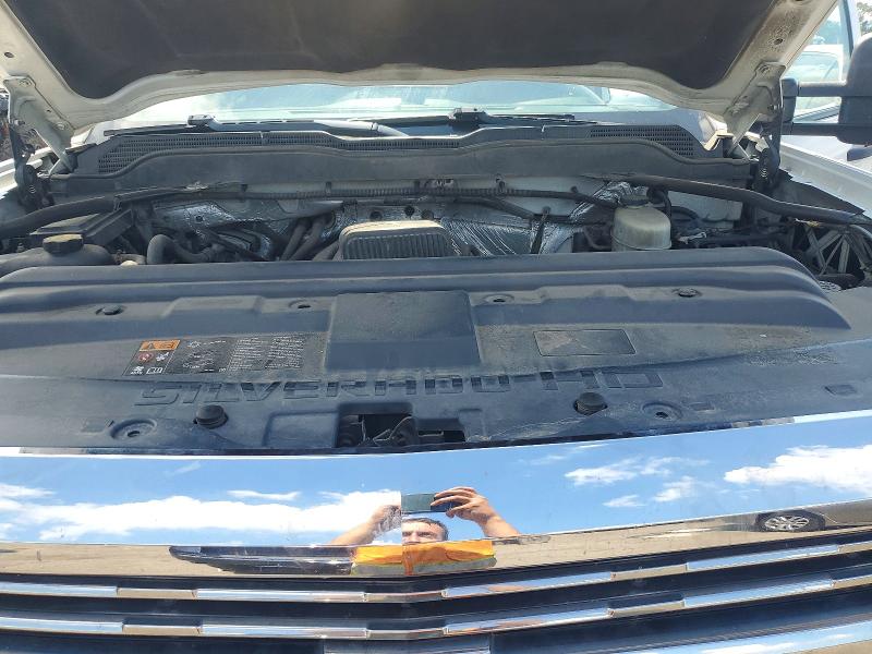 64209996 :رقم المزاد ، 1GC1KUEG7FF155162 vin ، 2015 Chevrolet Silverado مزاد بيع