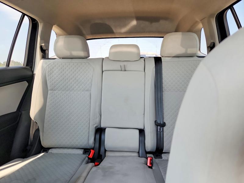 Продаж на аукціоні авто 2018 Volkswagen Tiguan, vin: 3VV1B7AX6JM064675, номер лоту: 66713666