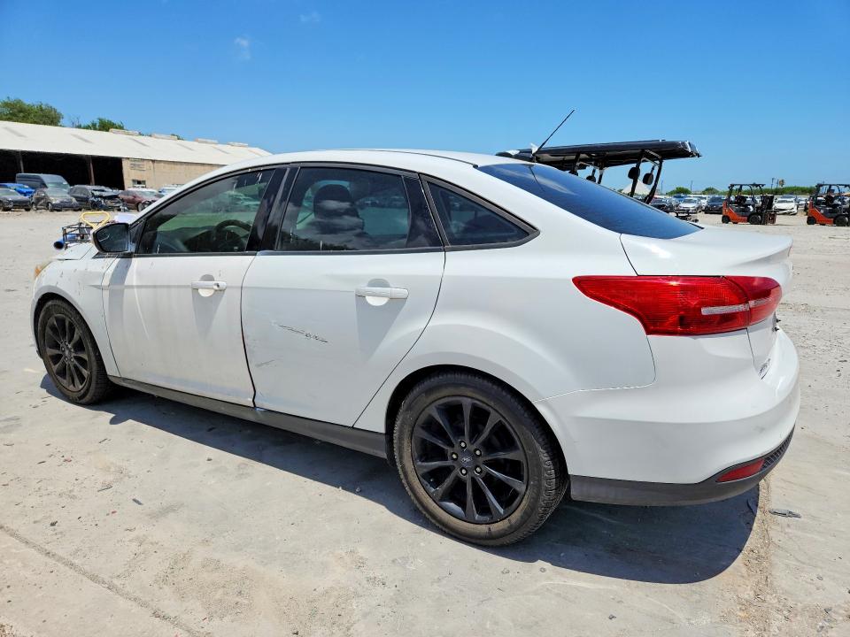 64227076 :رقم المزاد ، 1FADP3F24FL255321 vin ، 2015 Ford Focus مزاد بيع
