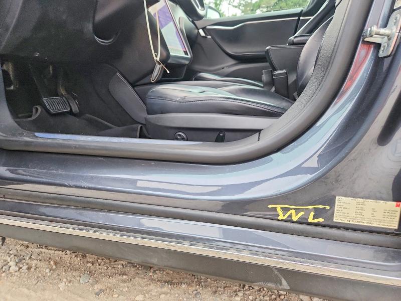 65859446 :رقم المزاد ، 5YJSA1H29FFP74601 vin ، 2015 Tesla Model S مزاد بيع