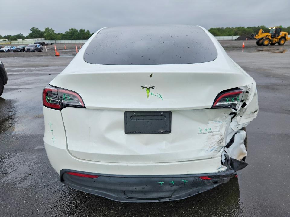 2023 Tesla Model Y მანქანა იყიდება აუქციონზე, vin: 7SAYGDEE5PF748008, აუქციონის ნომერი: 63011346