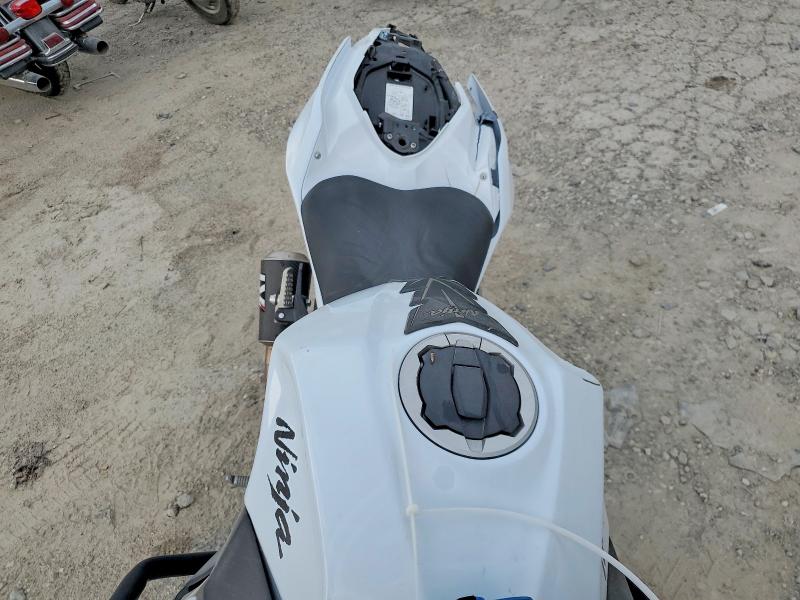 64308256 :رقم المزاد ، JKAEXKH1XPDAN6196 vin ، 2023 Kawasaki Ex400 مزاد بيع