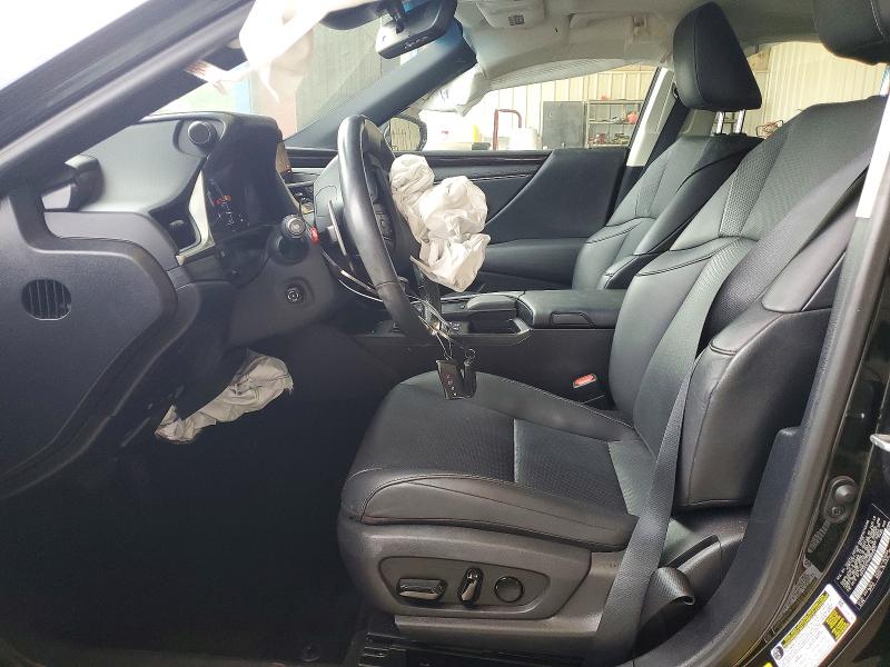 65682076 :رقم المزاد ، 58ADA1C11MU009074 vin ، 2021 Lexus Es مزاد بيع