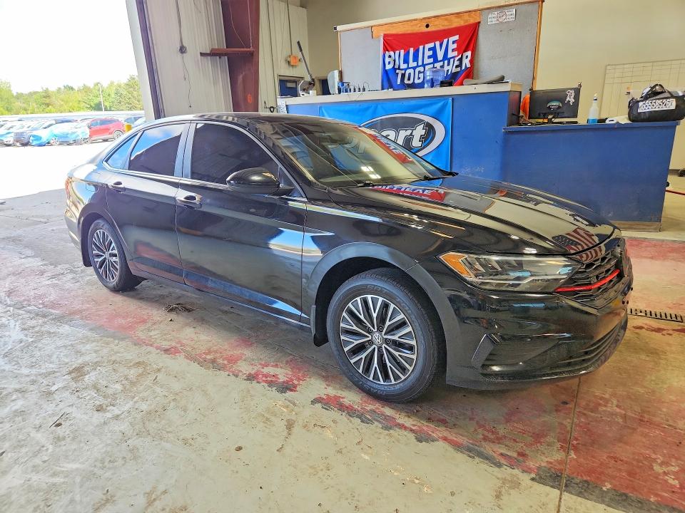 65147816 :رقم المزاد ، 3VWCB7BU5KM158315 vin ، 2019 Volkswagen Jetta مزاد بيع