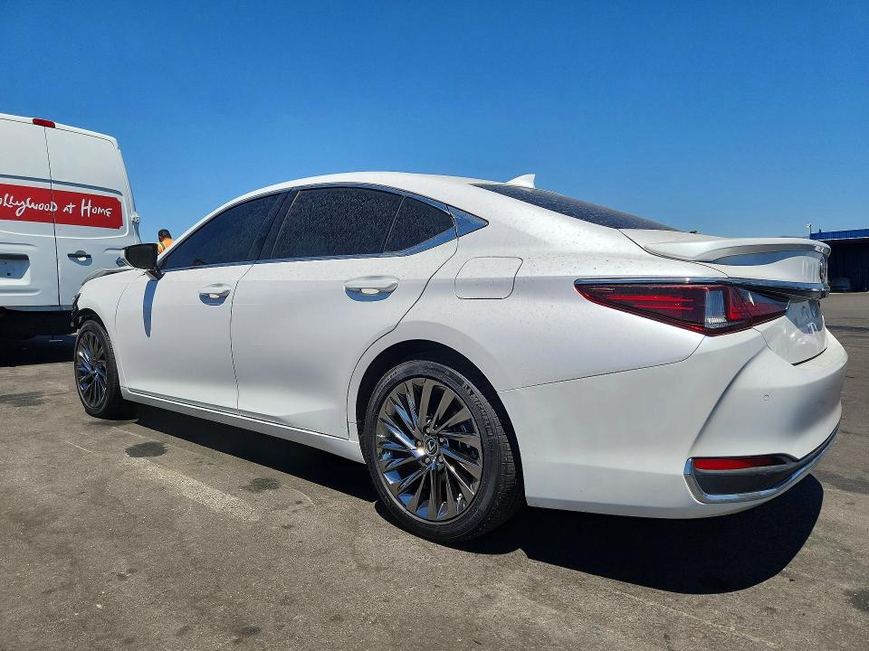 65560316 :رقم المزاد ، 58AEA1C14SU067374 vin ، 2025 Lexus Es 300h مزاد بيع
