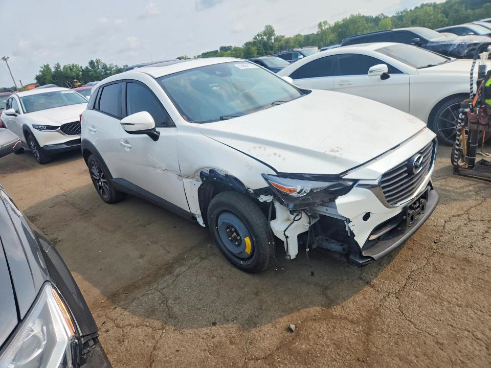 Продажа на аукционе авто 2018 Mazda Cx-3, vin: JM1DKFC78J0311989, номер лота: 63684176