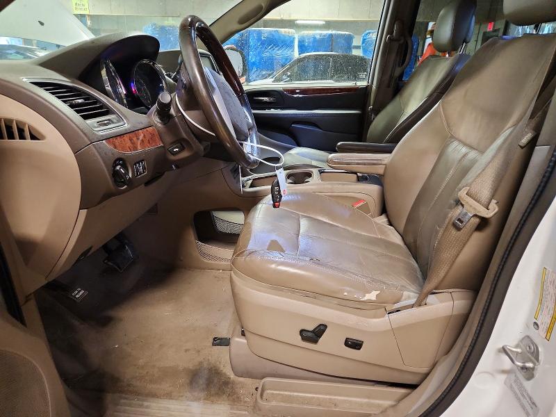 64567196 :رقم المزاد ، 2C4RC1GG7GR166975 vin ، 2016 Chrysler Town & Country مزاد بيع