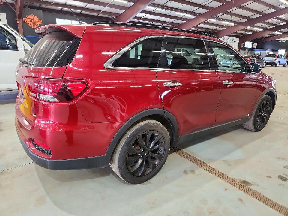 2020 Kia Sorento მანქანა იყიდება აუქციონზე, vin: 5XYPGDA52LG695284, აუქციონის ნომერი: 64777256