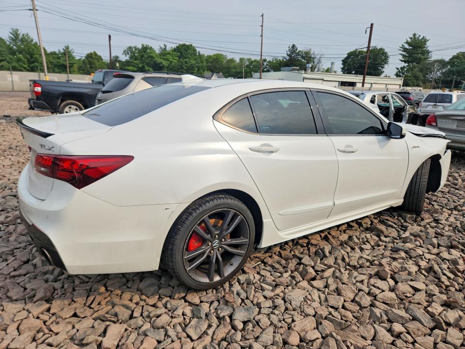 64304396 :رقم المزاد ، 19UUB2F69KA003710 vin ، 2019 Acura Tlx مزاد بيع