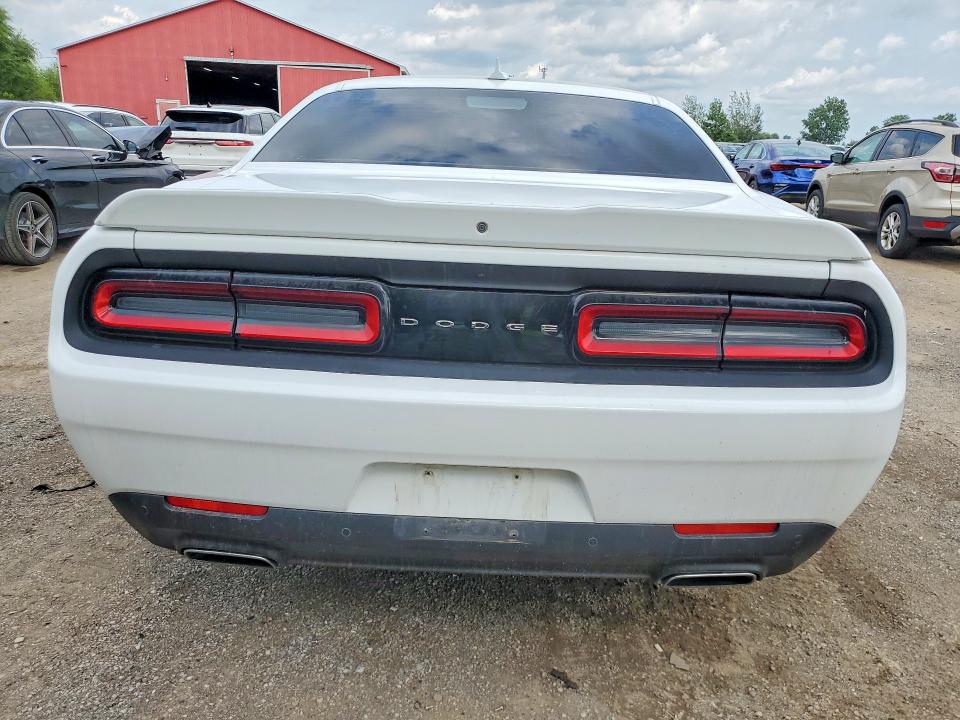 Auction sale of the 2018 Dodge Challenger, vin: 2C3CDZAG8JH282522, lot number: 63575746