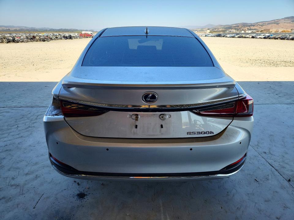 62759506 :رقم المزاد ، JTHB21B11K2004580 vin ، 2019 Lexus Es مزاد بيع