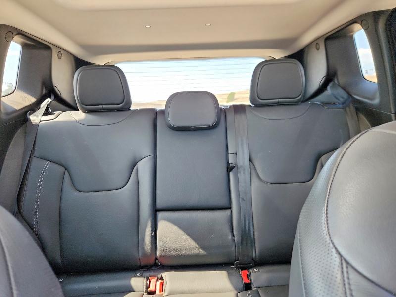 64383706 :رقم المزاد ، ZACNJBD10KPK42699 vin ، 2019 Jeep Renegade مزاد بيع