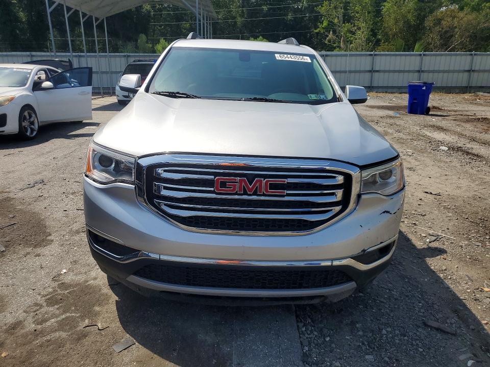 65443556 :رقم المزاد ، 1GKKNULS4HZ180318 vin ، 2017 Gmc Acadia مزاد بيع
