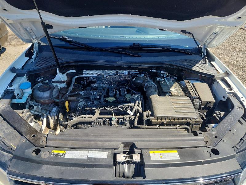 62019006 :رقم المزاد ، 3VV8B7AX9NM057840 vin ، 2022 Volkswagen Tiguan مزاد بيع