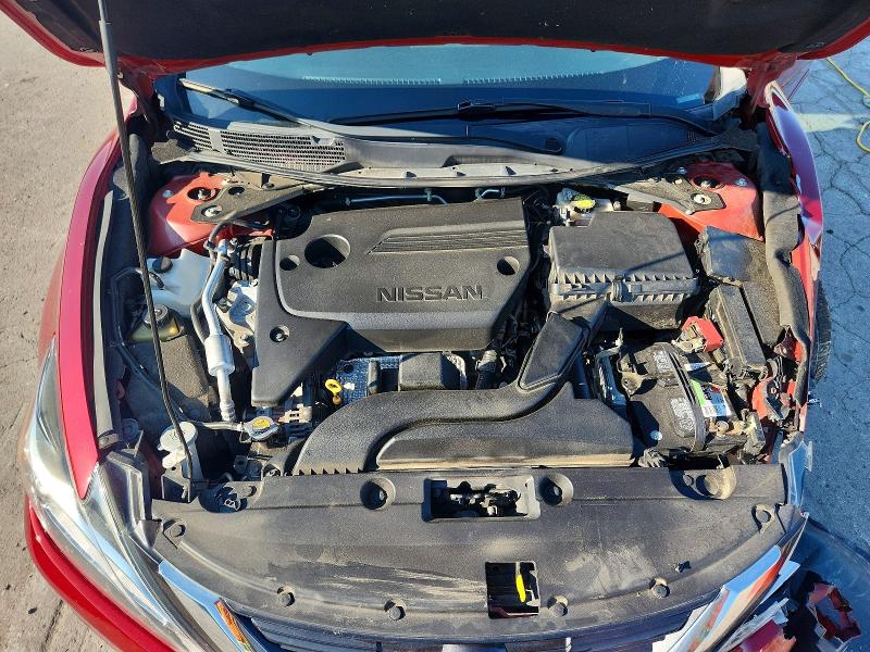 2018 Nissan Altima მანქანა იყიდება აუქციონზე, vin: 1N4AL3AP2JC476118, აუქციონის ნომერი: 63739256