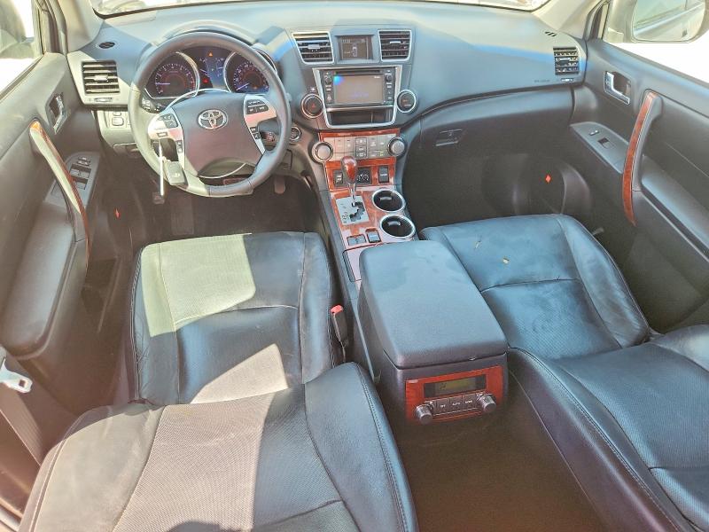 2013 Toyota Highlander მანქანა იყიდება აუქციონზე, vin: 5TDYK3EH8DS133735, აუქციონის ნომერი: 65998916
