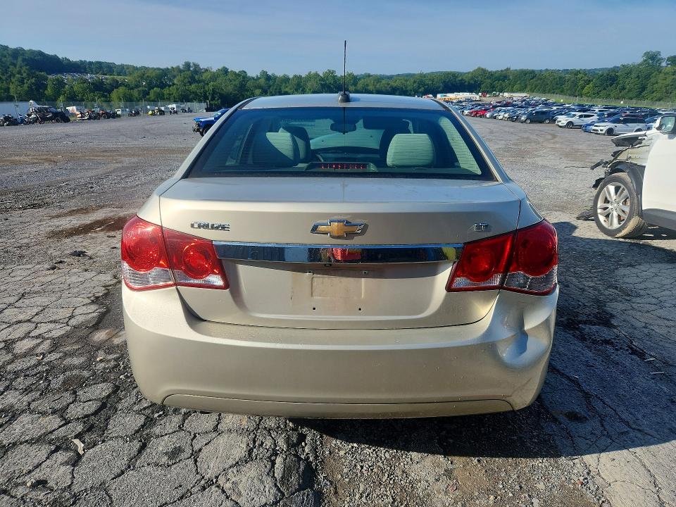 Продажа на аукционе авто 2015 Chevrolet Cruze, vin: 1G1PC5SB4F7264171, номер лота: 66172166