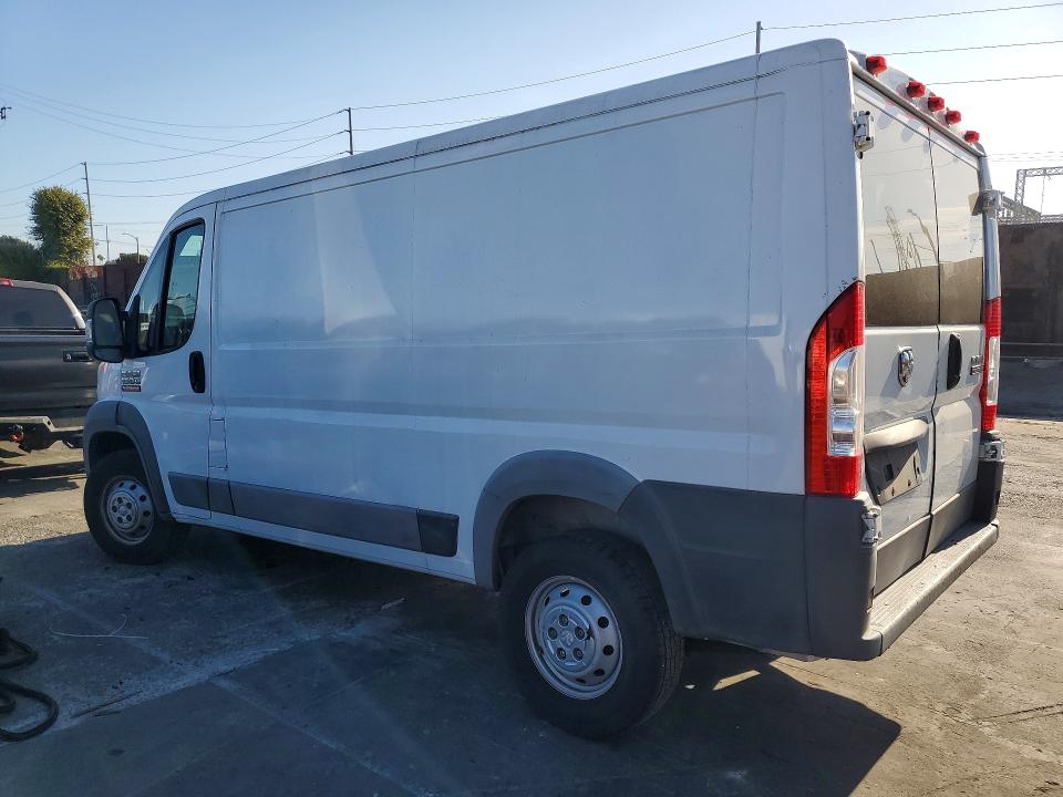 60764886 :رقم المزاد ، 3C6TRVAG3HE536317 vin ، 2017 Ram Promaster 1500 مزاد بيع