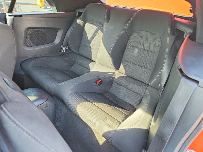 66138826 :رقم المزاد ، 1FATP8EMXF5385488 vin ، 2015 Ford Mustang مزاد بيع
