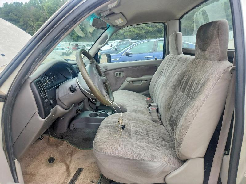 63813396 :رقم المزاد ، 5TENL42N61Z828603 vin ، 2001 Toyota Tacoma مزاد بيع