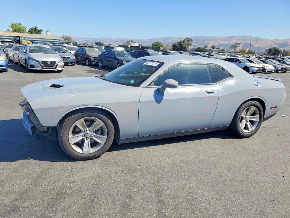 Auction sale of the 2022 Dodge Challenger, vin: 2C3CDZAG9NH144154, lot number: 63732076