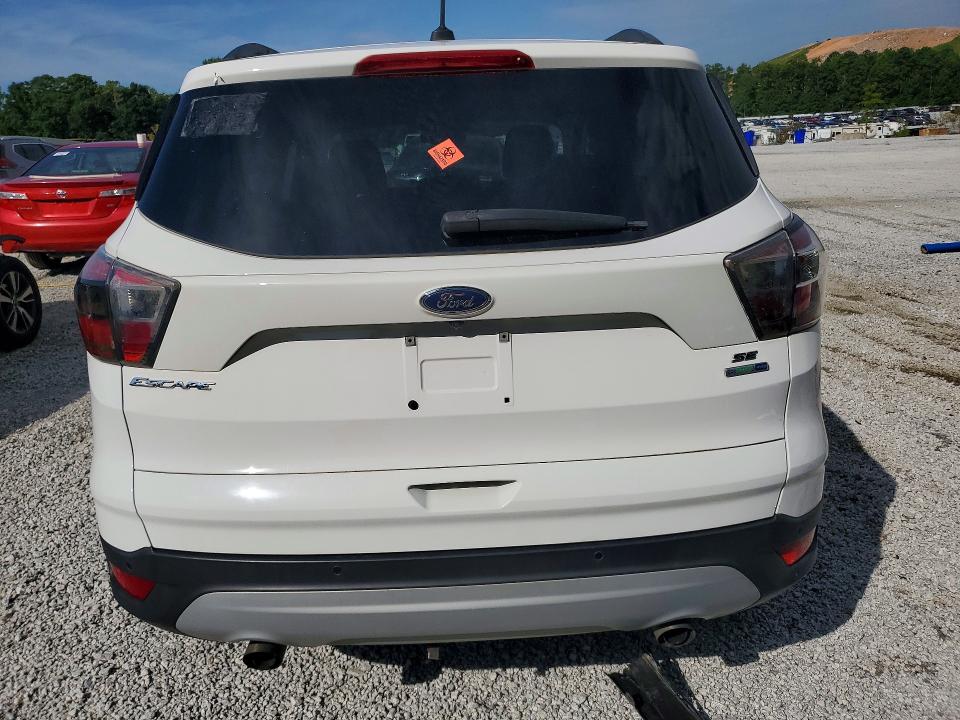 2017 Ford Escape მანქანა იყიდება აუქციონზე, vin: 1FMCU9GD5HUA35129, აუქციონის ნომერი: 64542106