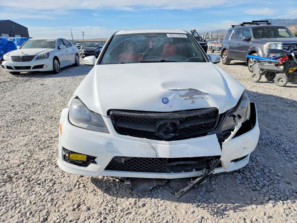 65717916 :رقم المزاد ، WDDGF8AB3EA942630 vin ، 2014 Mercedes-benz C مزاد بيع