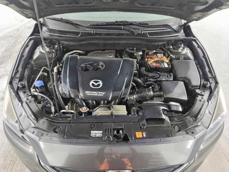 64430316 :رقم المزاد ، 3MZBN1V35JM210432 vin ، 2018 Mazda 3 مزاد بيع