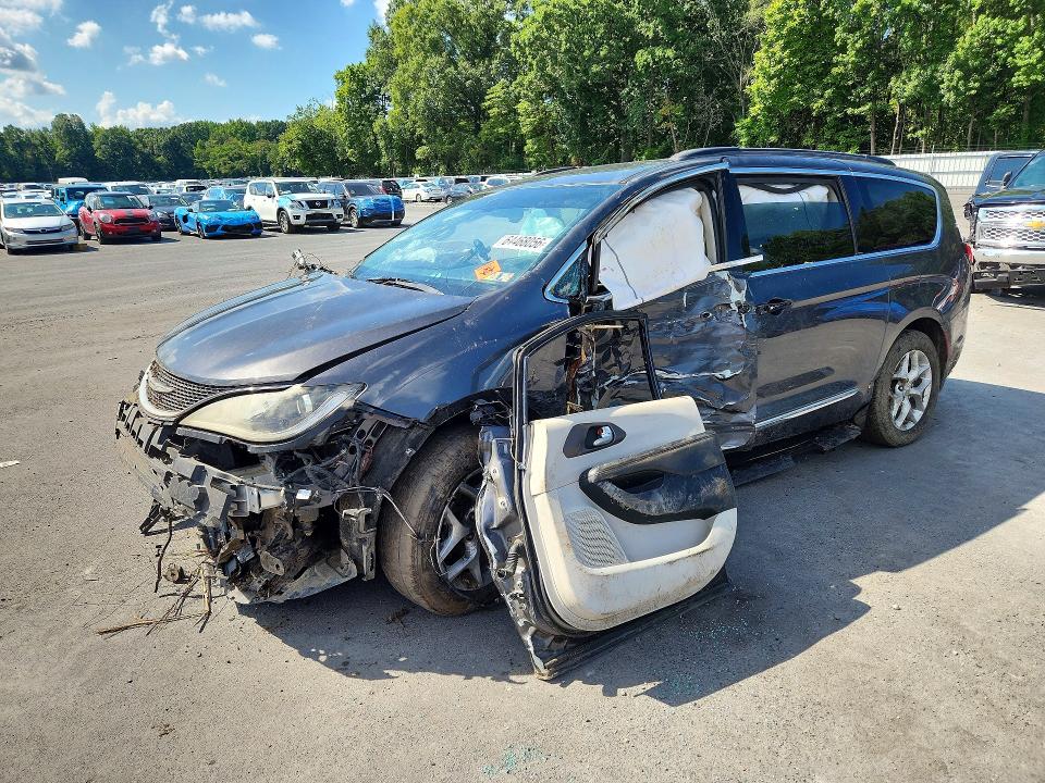 Aukcja sprzedaży 2017 Chrysler Pacifica, vin: 2C4RC1BG1HR587650, numer aukcji: 64468056