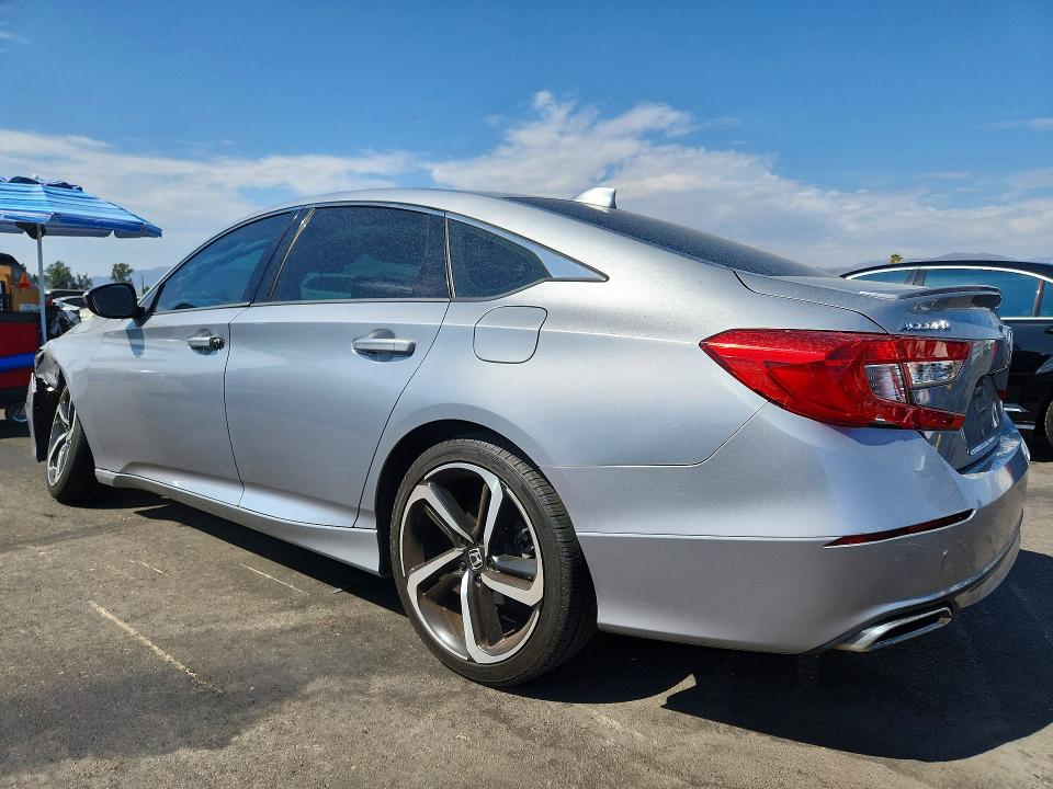 Продаж на аукціоні авто 2018 Honda Accord, vin: 1HGCV1F37JA219587, номер лоту: 64825916