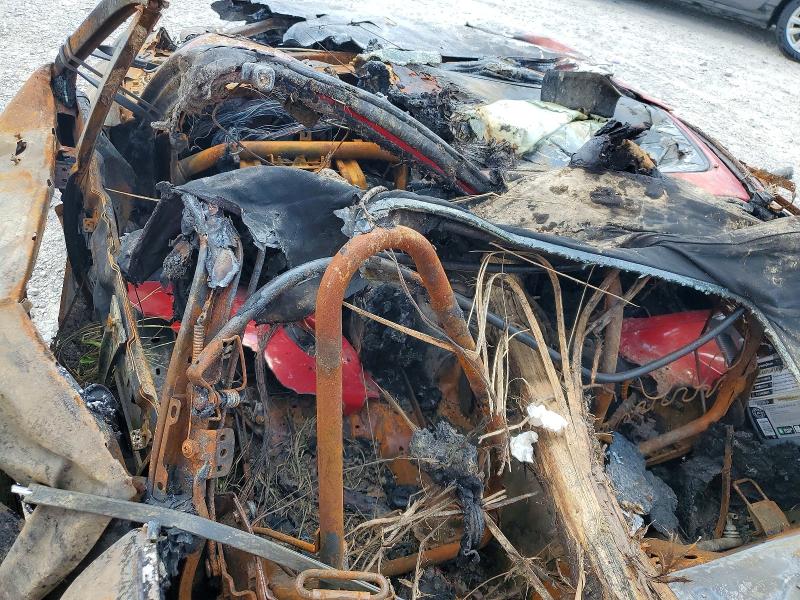 64572956 :رقم المزاد ، JM1NB354640408165 vin ، 2004 Mazda Mx-5 Miata مزاد بيع