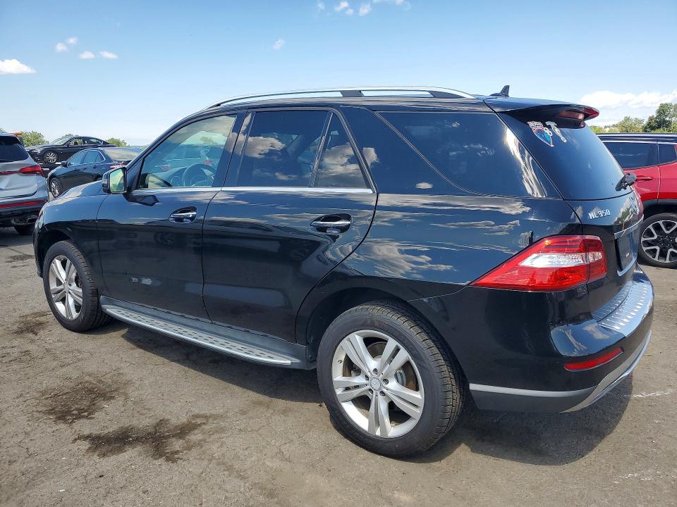 Продажа на аукционе авто 2015 Mercedes-benz Ml, vin: 4JGDA5HB1FA585803, номер лота: 65921396