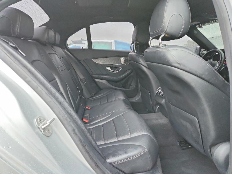 63944886 :رقم المزاد ، 55SWF4KB9FU060530 vin ، 2015 Mercedes-benz C مزاد بيع