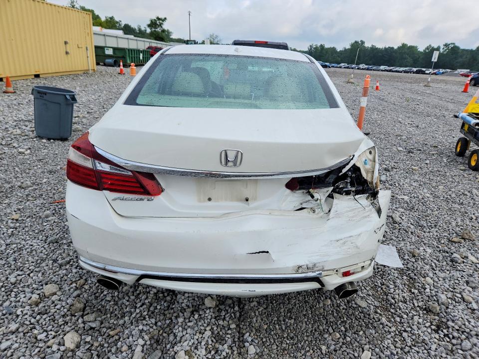 Продаж на аукціоні авто 2016 Honda Accord, vin: 1HGCR3F86GA002620, номер лоту: 65360216