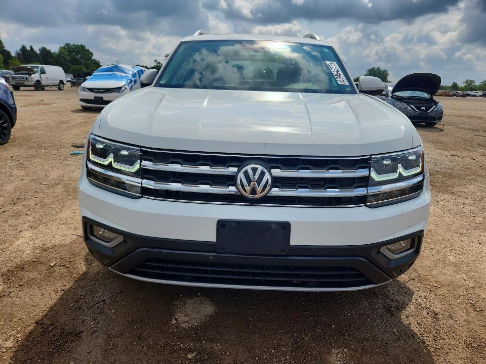 2018 Volkswagen Atlas მანქანა იყიდება აუქციონზე, vin: 1V2MR2CA6JC570834, აუქციონის ნომერი: 63494256