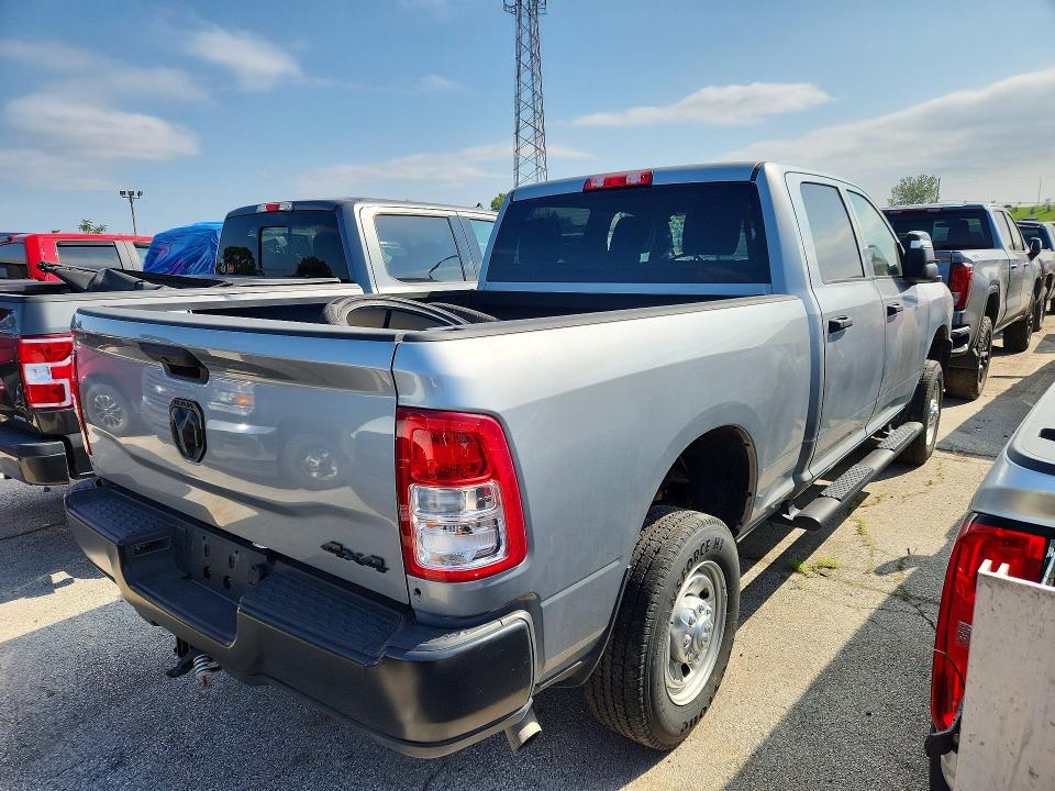 57566426 :رقم المزاد ، 3C6UR5CJ5RG355688 vin ، 2024 Ram 2500 مزاد بيع