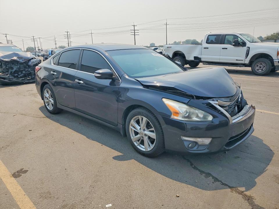 2014 Nissan Altima მანქანა იყიდება აუქციონზე, vin: 1N4AL3AP6EN207937, აუქციონის ნომერი: 64224446